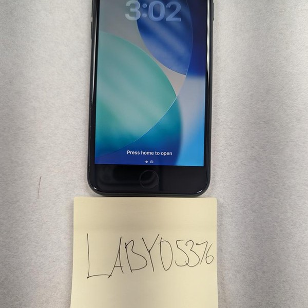 Apple iPhone SE 3rd Gen 2022 - Unlocked, 64 GB, Midnight, A2595