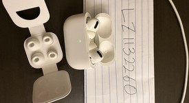 Used
													Apple AirPods Pro 1st Gen - Wireless Case, photo 4 of 6