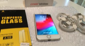 Good
													Apple iPhone 7 - Sprint, Silver, 32 GB, A1660, photo 5 of 50