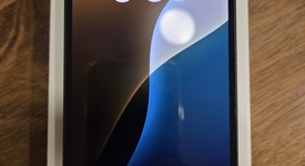 Mint
													Apple iPhone 13 - Unlocked, Midnight, 128 GB, A2482, photo 2 of 6