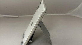 Good
													Apple iPhone 11 - AT&T, White, 64 GB, A2111, photo 4 of 6