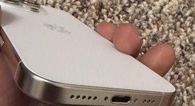 Mint
													Apple iPhone 16 Pro - Unlocked, White, 256 GB, A3083, photo 5 of 18