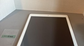 Fair
													Apple iPad 6th Gen - Wi-Fi, Gold, 128 GB, A1893, photo 2 of 5