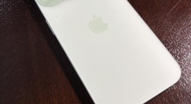 Good
													Apple iPhone 15 - Unlocked, Green, 128 GB, A2846, photo 2 of 6