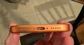 Mint
													Apple iPhone 17 Pro - Unlocked, Cosmic Orange, 256 GB, A3256, photo 4 of 12