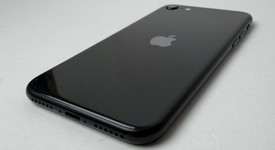 Mint
													Apple iPhone SE 2nd Gen 2020 - Verizon, Black, 64 GB, A2275, photo 3 of 4