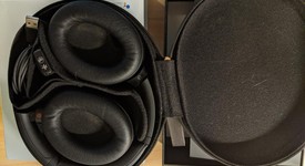 Used
													Sony WH-1000XM4 - Black, photo 4 of 10