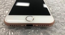 Good
													Apple iPhone 8 - Unlocked, Gold, 128 GB, A1863, photo 4 of 5