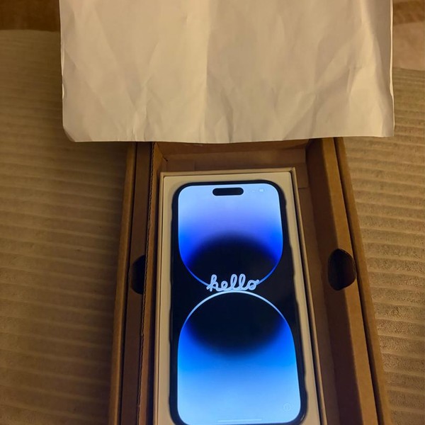 Apple iPhone 14 Pro - Unlocked, 512 GB, Black, A2650