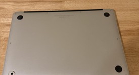 Good
													MacBook Air 2017 - 13" - I5, Silver, 128 GB, 8 GB, photo 4 of 5