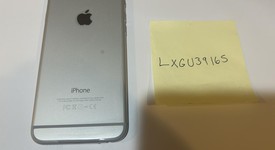 Mint
													Apple iPhone 6 - Unlocked, Silver, 64 GB, A1549, photo 2 of 5