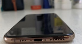 Mint
													Apple iPhone Xs - AT&T, Gold, 256 GB, A1920, photo 2 of 11