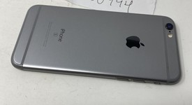 Good
													Apple iPhone 6S - Unlocked, Grey, 32 GB, A1688, photo 2 of 7