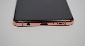 Good
													Samsung Galaxy S10 Plus - Unlocked, Pink, 128 GB, 8 GB, SM-G975U1, photo 2 of 9