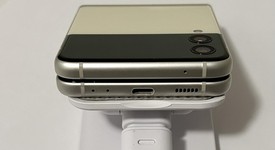 Mint
													Samsung Galaxy Z Flip3 5G - AT&T, Cream, 128 GB, 8 GB, SM-F711U, photo 2 of 11