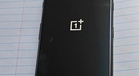 Good
													OnePlus 6T - Unlocked, Gloss Black, 128 GB, 6 GB, A6013, photo 3 of 4