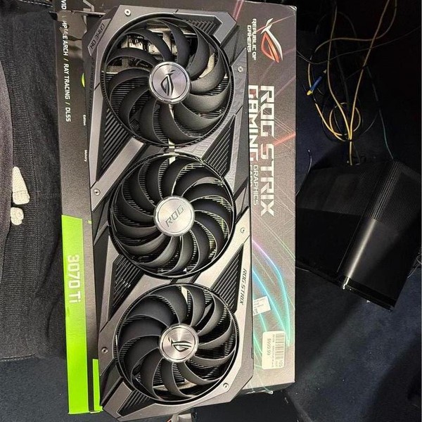 Asus GeForce RTX 3070 Ti - ROG-STRIX-RTX3070TI-O8G-GAMING, Strix Gaming OC