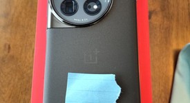 Mint
													OnePlus 12 - Unlocked, Black, 512 GB, 16 GB, CPH2583, photo 4 of 14