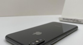 Fair
													Apple iPhone Xs - Unlocked, Gray, 256 GB, A1920, photo 5 of 8