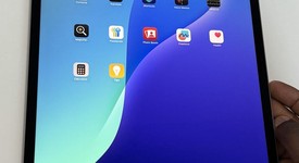 Good
													Apple iPad Air 13" (M3) 2025 - Unlocked, Gray, 128 GB, photo 4 of 11