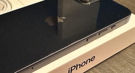 Mint
													Apple iPhone 13 - Unlocked, Midnight, 128 GB, A2482, photo 5 of 17