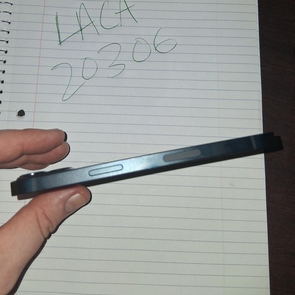 Apple iPhone 13 - Cricket, 128 GB, Midnight, A2482