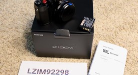 Mint
													Fuji X100VI - Black, photo 4 of 5
