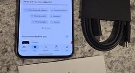 Good
													Google Pixel 8 - Unlocked, Hazel, 128 GB, 8 GB, G9BQD, Sub-6 5G, photo 1 of 9