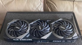 Used
													MSI GeForce RTX 3060 - RTX-3060-VENTUS-3X-12G-OC, Ventus 3X OC, photo 2 of 6