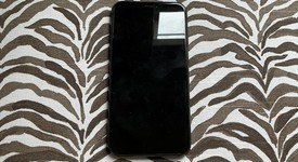 Good
													Apple iPhone 11 - AT&T, Black, 64 GB, A2111, photo 1 of 4