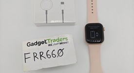 Mint
													Apple Watch Series 10 42mm - Rose Gold, A2997 - GPS, Aluminum, photo 1 of 7