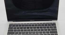 Mint
													MacBook Pro 2017 (No Touch Bar) - 13" - I5, Silver, 256 GB, 16 GB, photo 3 of 8