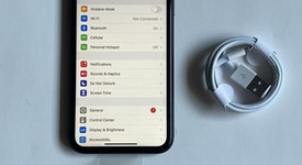 Mint
													Apple iPhone Xr - Unlocked, Black, 64 GB, A1984, photo 1 of 9