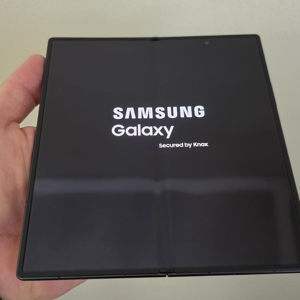 Samsung Galaxy Z Fold7 - Unlocked, 512 GB, Jetblack, 12 GB, SM-F966U1