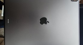 Mint
													Apple iPad Pro 12.9" 4th Gen 2020 - Unlocked, Gray, 128 GB, A2069, photo 2 of 6