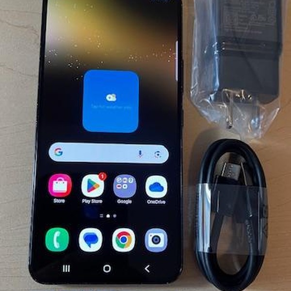 Samsung Galaxy S22 - AT&T, 128 GB, Black, 8 GB, SM-S901U