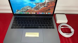 Good
													MacBook Air 2019 - 13" - I5, Gray, 128 GB, 16 GB, photo 3 of 9