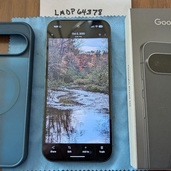 Google Pixel 10 - Unlocked, 128 GB, Obsidian, GLBW0