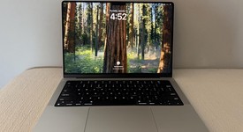 Mint
													MacBook Pro 2023 - 14" - Apple M2 Pro 10-core, Silver, 512 GB, 16 GB, photo 1 of 8