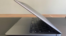 Good
													MacBook Air 2020 - 13" - Apple M1, Gray, 256 GB, 16 GB, photo 2 of 7