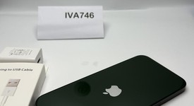 Mint
													Apple iPhone 13 - Unlocked, Green, 256 GB, A2482, photo 3 of 4