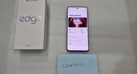 Mint
													Motorola Edge (2025) - Metro by T-Mobile, 256 GB, photo 4 of 18