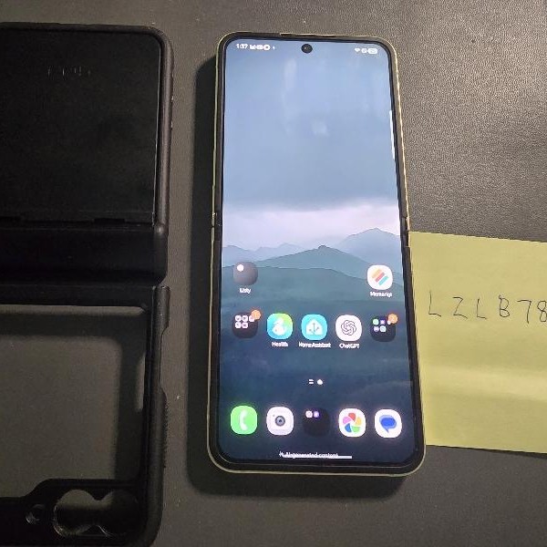 Samsung Galaxy Z Flip6 - Unlocked, 256 GB, Yellow, 12 GB, SM-F741U1