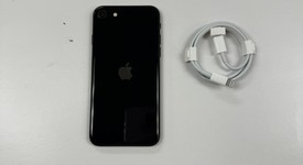 Mint
													Apple iPhone SE 3rd Gen 2022 - Unlocked, Midnight, 64 GB, A2595, photo 1 of 7