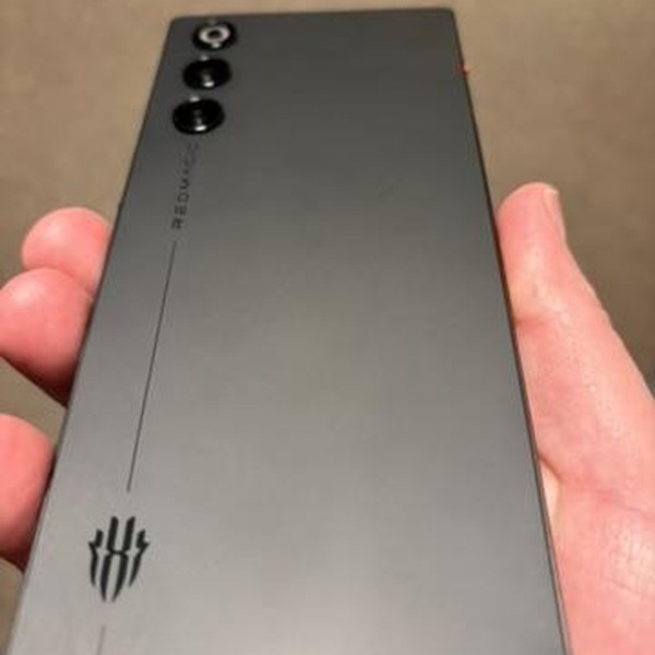 REDMAGIC 10 Air - Unlocked, 512 GB, Black, 16 GB