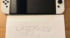 Good
													Nintendo Switch - OLED - White, 64 GB, photo 1 of 9