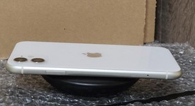 Mint
													Apple iPhone 11 - Unlocked, White, 64 GB, A2111, photo 3 of 7