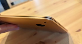 Good
													MacBook Air 2020 - 13" - I3, Gold, 256 GB, 8 GB, photo 5 of 7