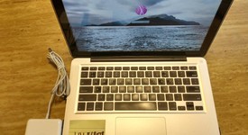 Fair
													MacBook Pro 2011 (Unibody) - 13" - Silver, 256 GB, 8 GB, photo 2 of 25