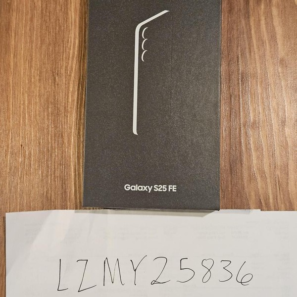 Samsung Galaxy S25 FE - Unlocked, 128 GB, White, SM-S731U1